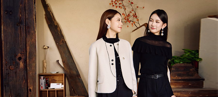 SIMUT ｜身穿霓裳，月满中秋